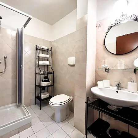 Villa Rome - 4 Beds 3 Bathrooms Next To Ryder Cup Golf Club *