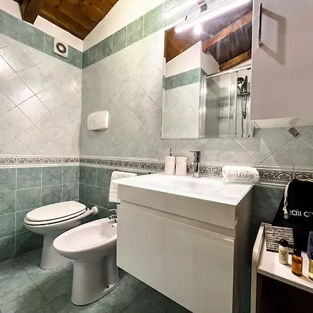 Rome - 4 Beds 3 Bathrooms Next To Ryder Cup Golf Club Marco Simone