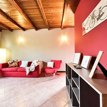 Rome - 4 Beds 3 Bathrooms Next To Ryder Cup Golf Club *